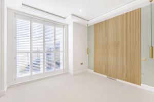 Photo 16- click for photo gallery